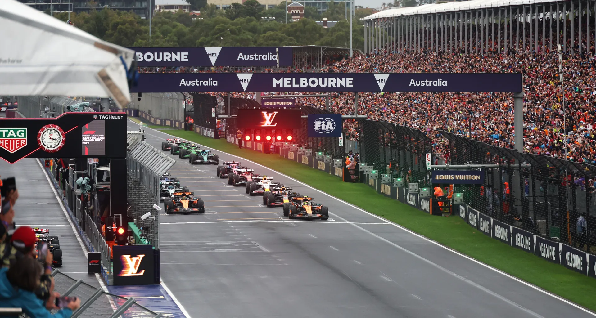 Australian F1 2026 Tickets: Amex Pre-Sale & General Access Guide